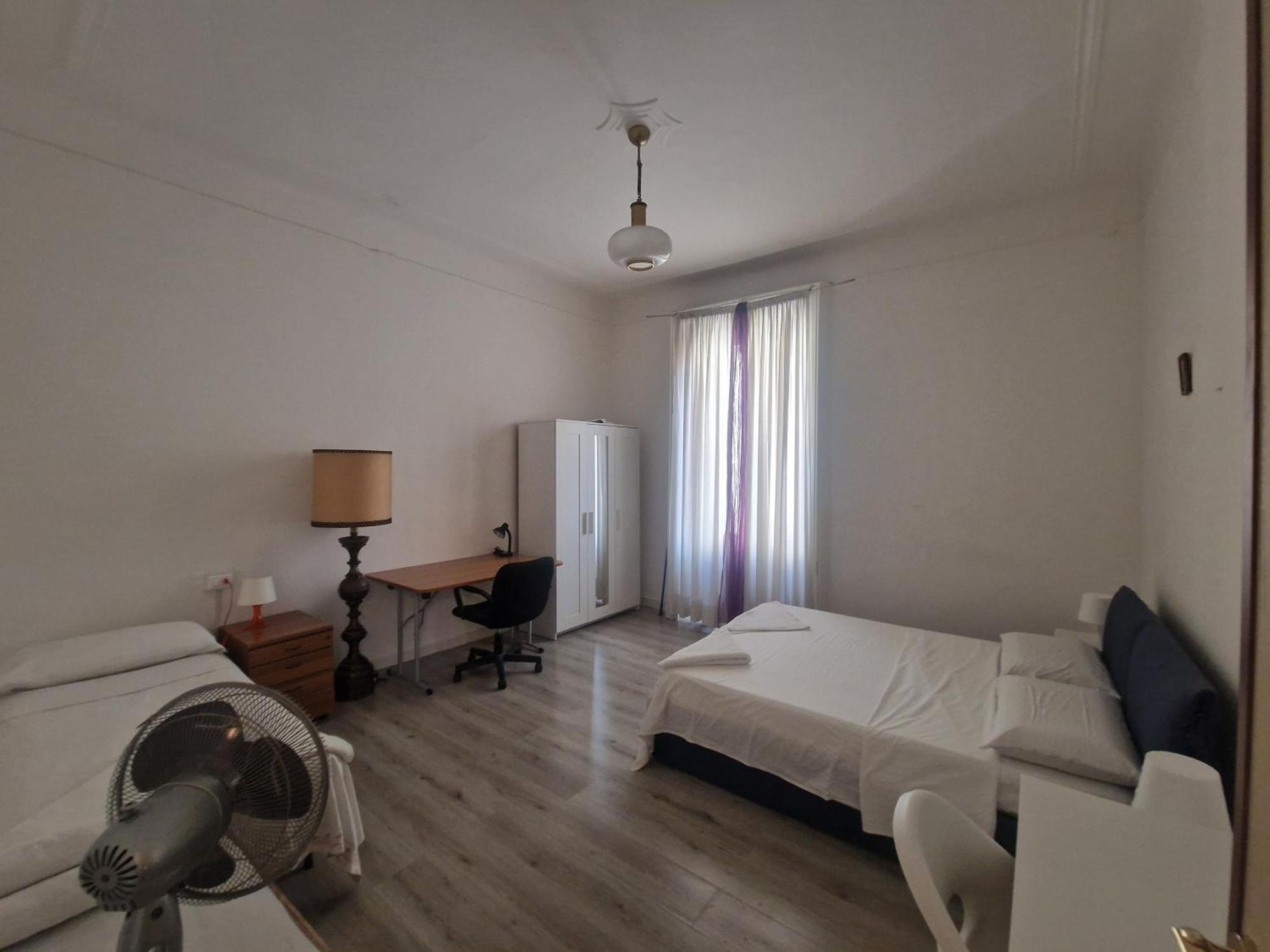 House In The City Center-Casa Nel Centro Della Citta — Foto 1